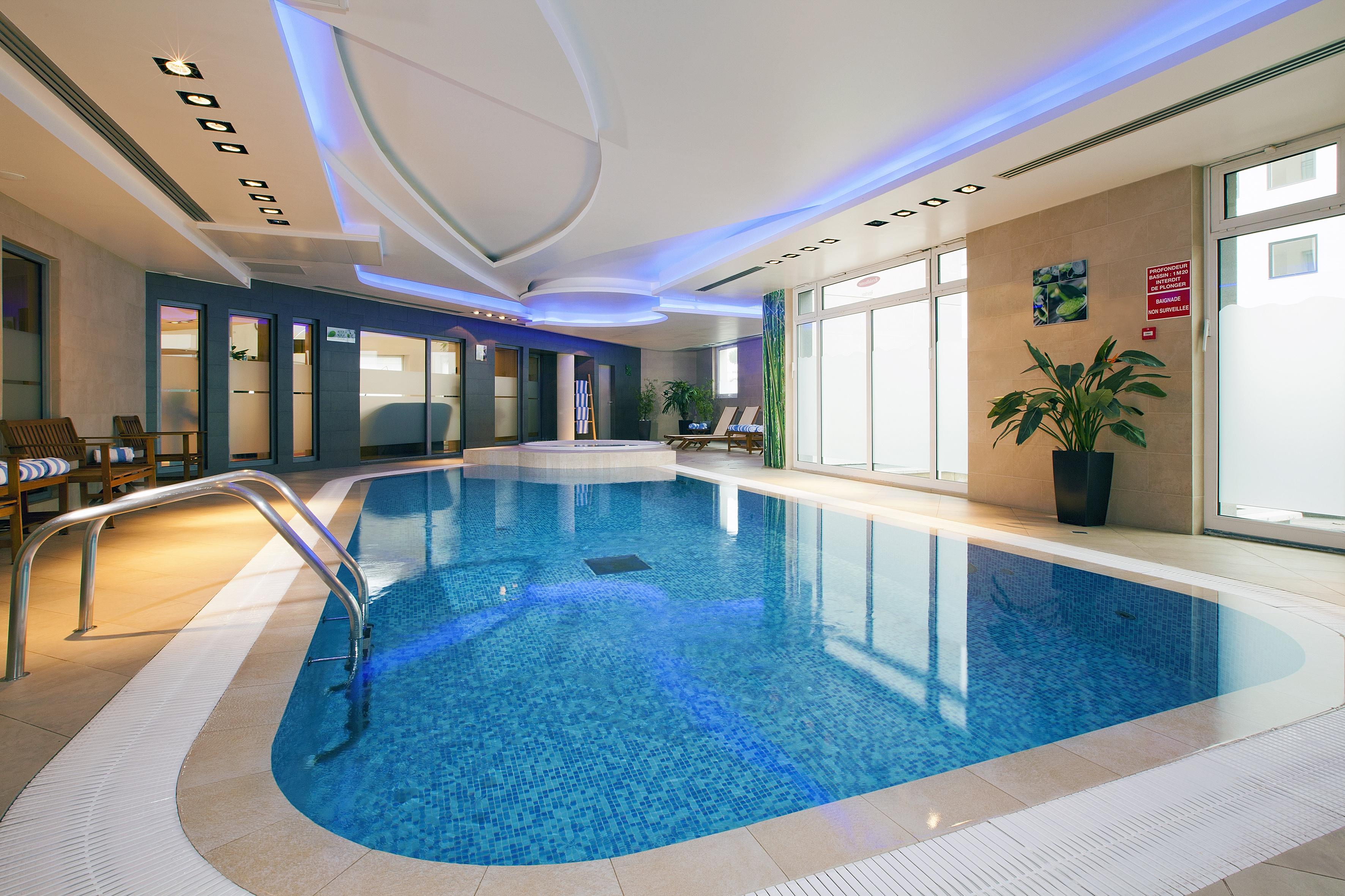 Residhome Paris-Massy Экстерьер фото
