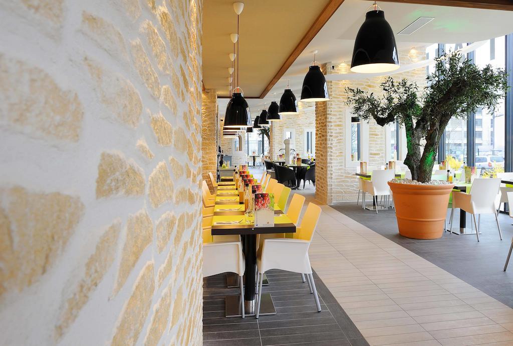 Residhome Paris-Massy Ресторан фото