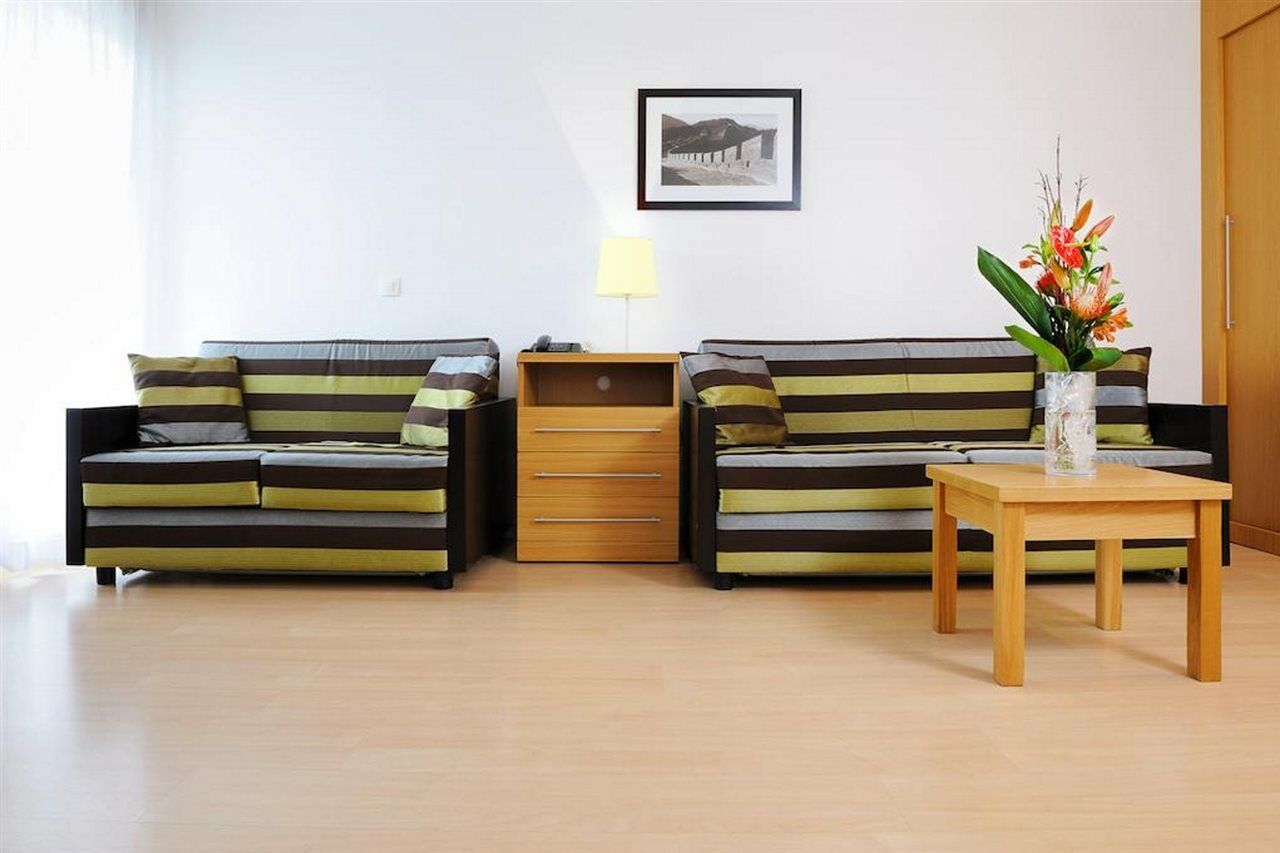 Residhome Paris-Massy Экстерьер фото